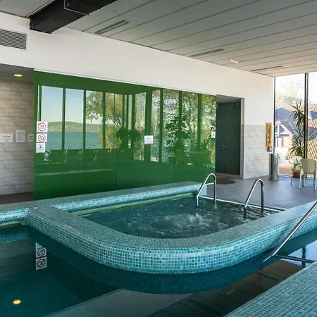 לינה וארוחת בוקר Bl Garden Panzio