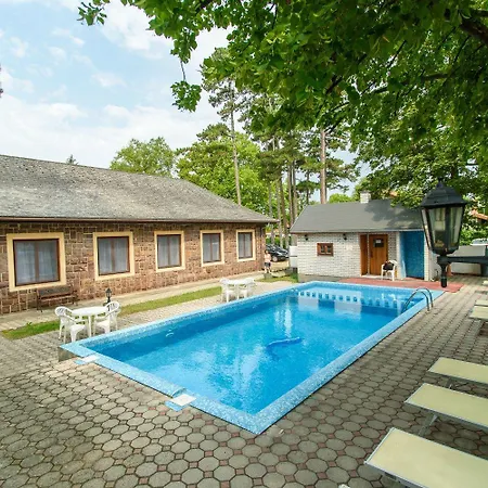 Bed & Breakfast Bl Garden Panzio Balatonlelle