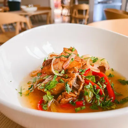 Bl Garden Panzió Alojamento de Acomodação e Pequeno-almoço 4*