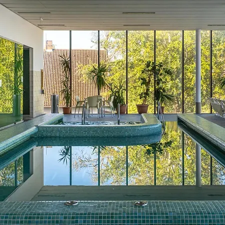 Bl Garden Panzio לינה וארוחת בוקר בלטונללה