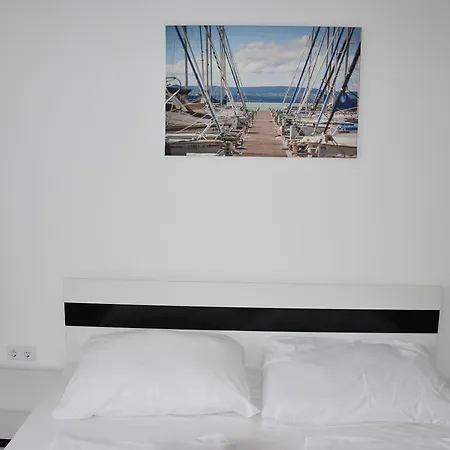 Bl Garden Panzio 4*