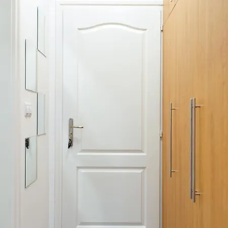 فندق مبيت وإفطار Bl Garden Panzio 4*