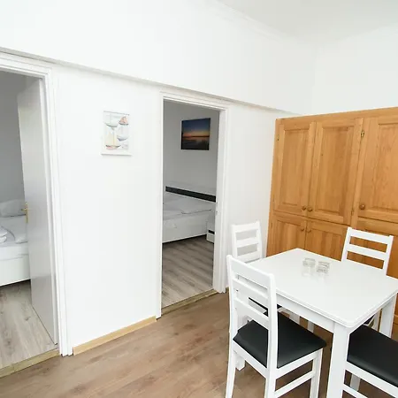 Bl Garden Panzio Oda ve Kahvaltı Balatonlelle