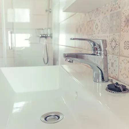 Bl Garden Panzio לינה וארוחת בוקר 4*