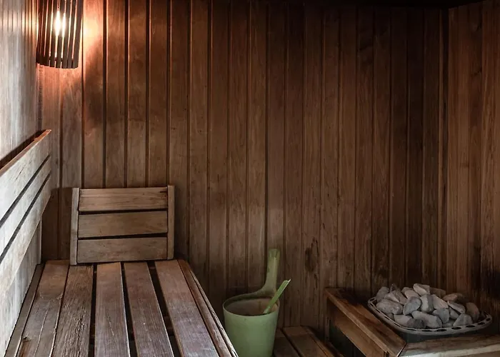 Bl Garden Panzio Bed & Breakfast 4*