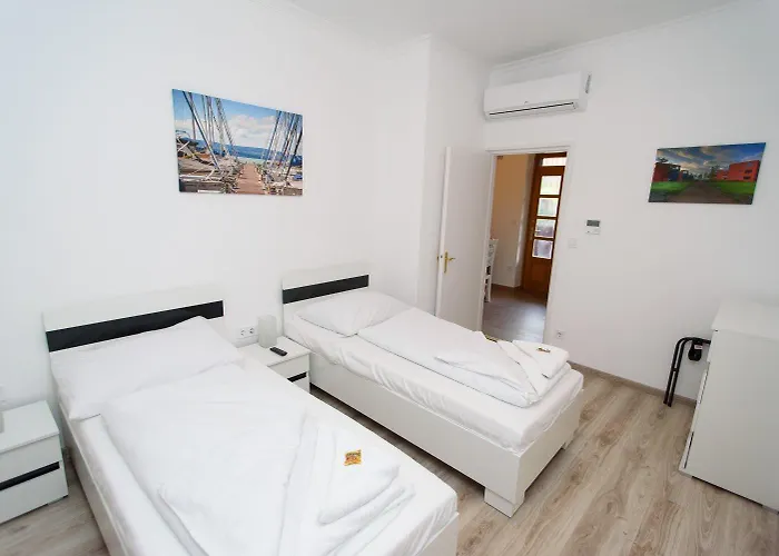 Bl Garden Panzio Balatonlelle