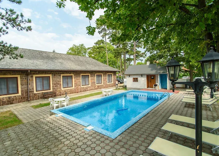 Bed & Breakfast Bl Garden Panzio Balatonlelle