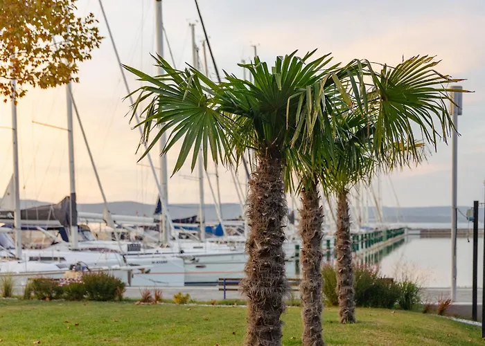 Bl Garden Panzio Balatonlelle