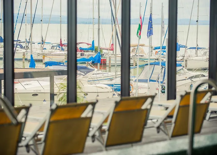 Bed & Breakfast Bl Garden Panzio Balatonlelle