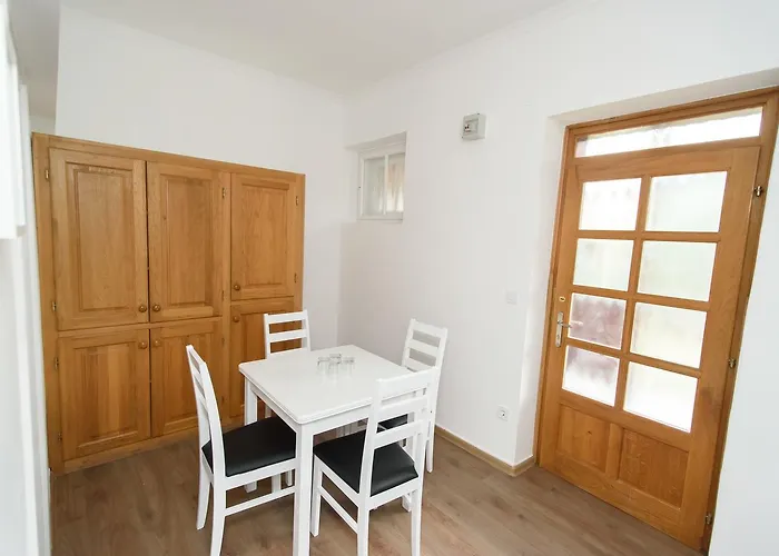 Bl Garden Panzio לינה וארוחת בוקר